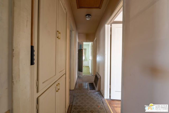 7731 Beck Avenue, North Hollywood (los Angeles), CA 91605