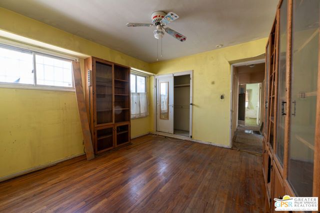 7731 Beck Avenue, North Hollywood (los Angeles), CA 91605