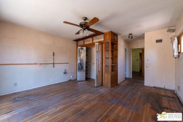 7731 Beck Avenue, North Hollywood (los Angeles), CA 91605