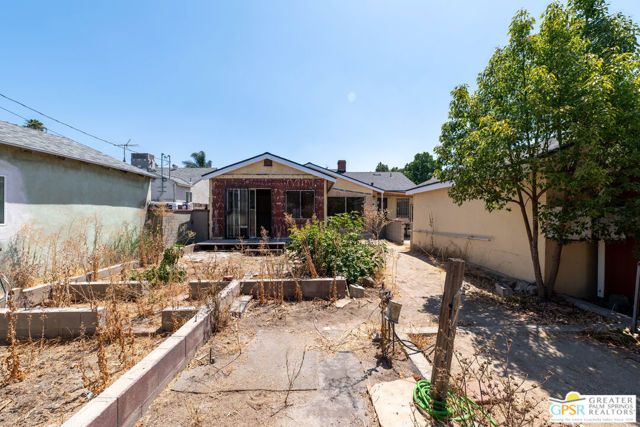 7731 Beck Avenue, North Hollywood (los Angeles), CA 91605