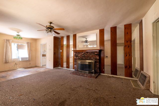 7731 Beck Avenue, North Hollywood (los Angeles), CA 91605