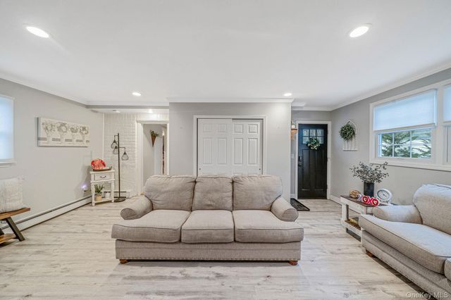 68 Elder Drive, Commack, NY 11725