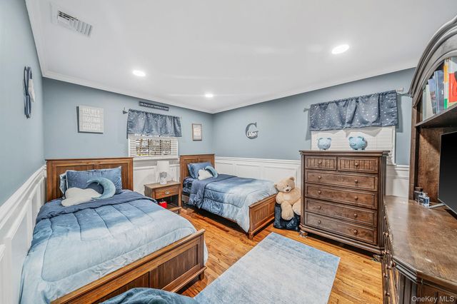 68 Elder Drive, Commack, NY 11725