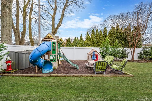 68 Elder Drive, Commack, NY 11725