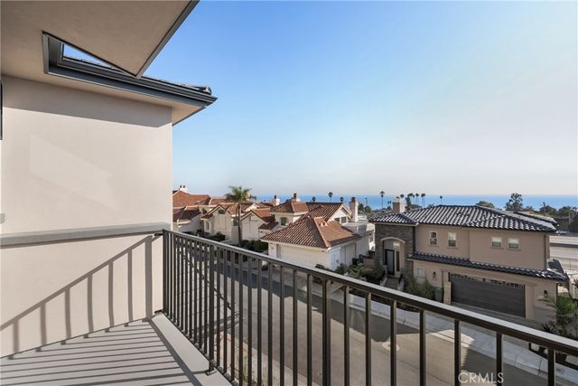 2732 Barcelona, Pismo Beach, CA 93449