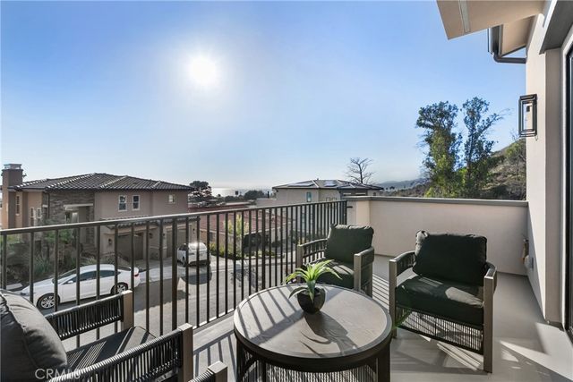 2732 Barcelona, Pismo Beach, CA 93449