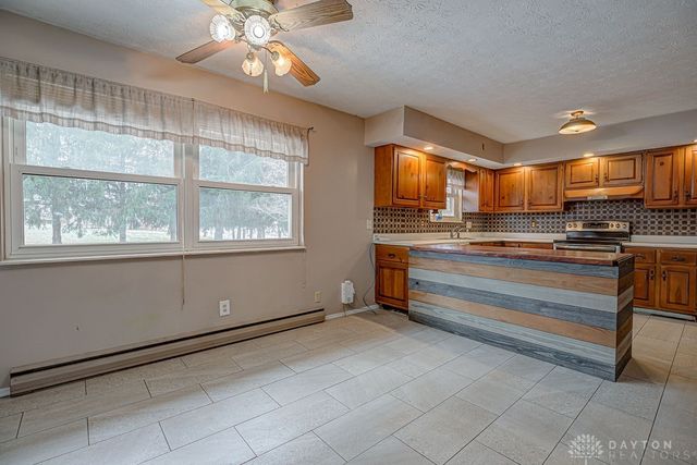 9871 US Route 127, Camden, OH 45311