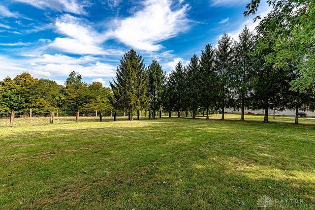 9871 US Route 127, Camden, OH 45311