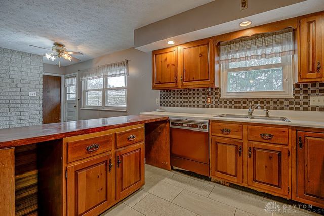 9871 US Route 127, Camden, OH 45311