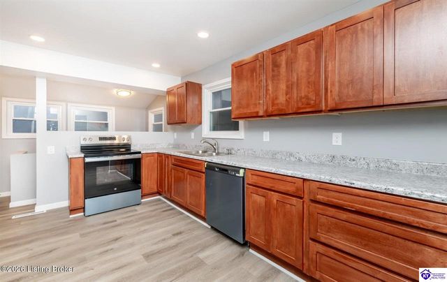 204 W Warfield Street, Elizabethtown, KY 42701