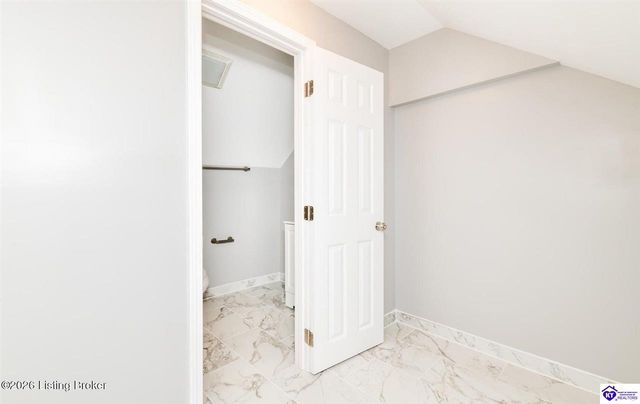 204 W Warfield Street, Elizabethtown, KY 42701