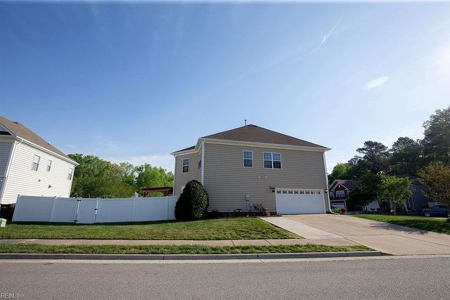 2101 Redgate DR, Suffolk, VA 23434