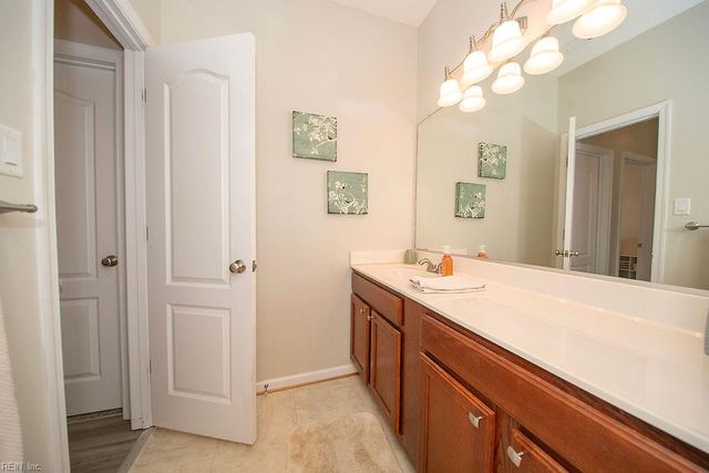 2101 Redgate DR, Suffolk, VA 23434