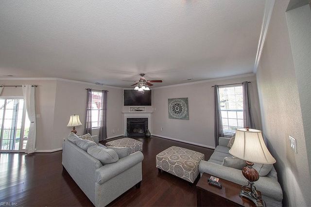 2101 Redgate DR, Suffolk, VA 23434