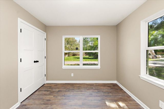 309 Rickenbacker Dr, Tullahoma, TN 37388