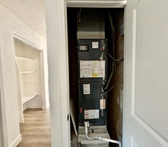 57 Kennelford Cir, Sacramento, CA 95823