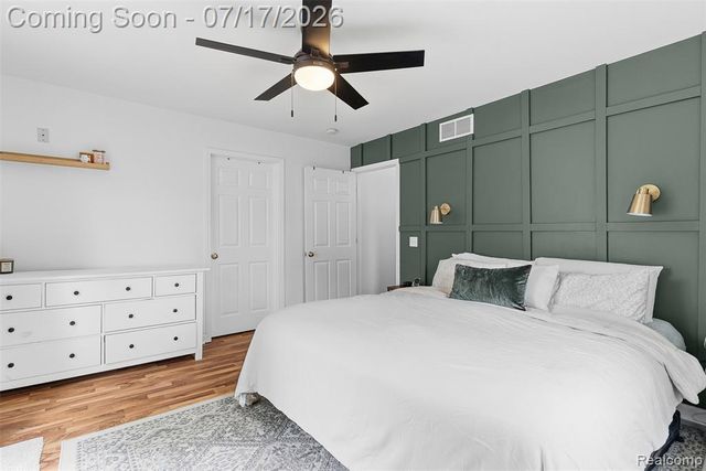 2496 Stockbridge Street, Burton, MI 48509