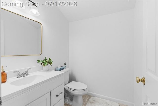 2496 Stockbridge Street, Burton, MI 48509