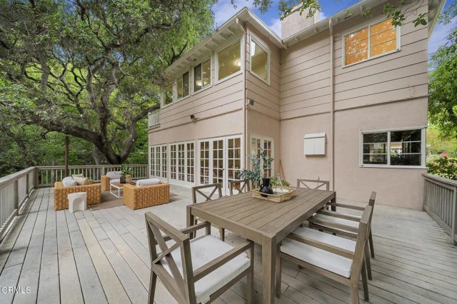 951 Laguna Road, Pasadena, CA 91105