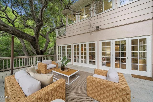 951 Laguna Road, Pasadena, CA 91105