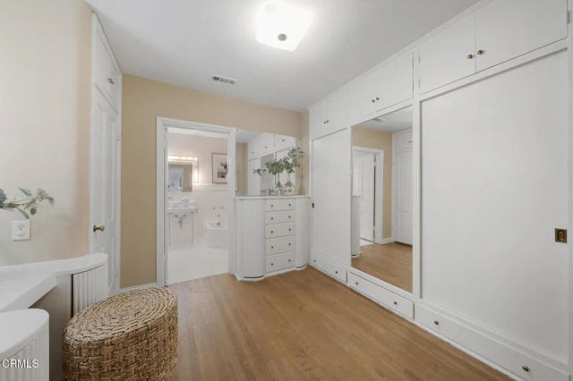 951 Laguna Road, Pasadena, CA 91105