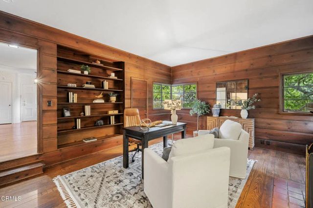 951 Laguna Road, Pasadena, CA 91105