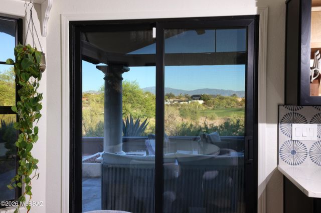 5898 N Misty Ridge Drive, Tucson, AZ 85718