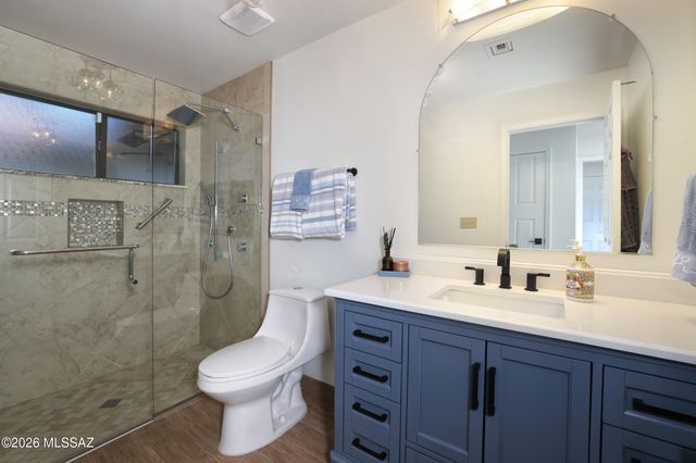 5898 N Misty Ridge Drive, Tucson, AZ 85718