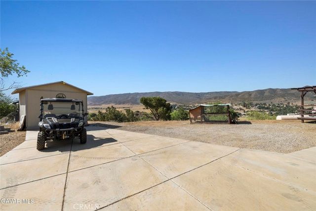8630 Penhaven, Leona Valley, CA 93551