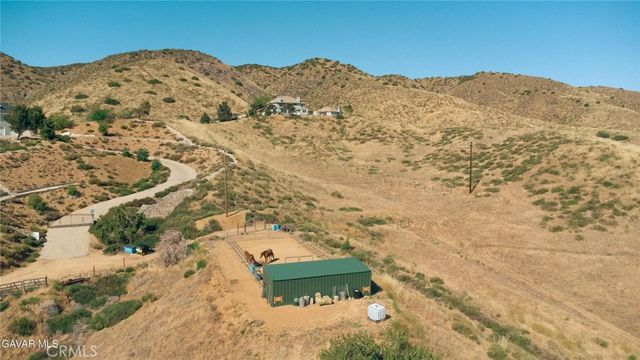 8630 Penhaven, Leona Valley, CA 93551