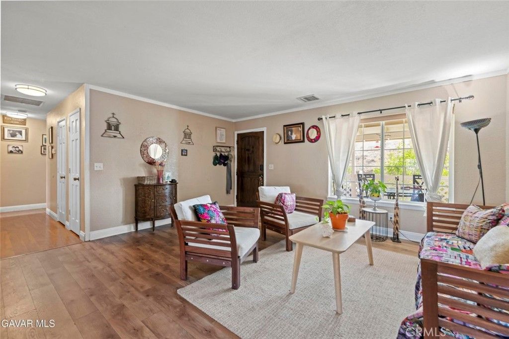 Image 13 of property listing at 8630 Penhaven, Leona Valley, CA 93551