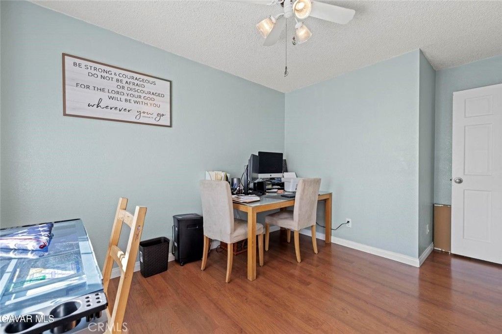 Image 34 of property listing at 8630 Penhaven, Leona Valley, CA 93551