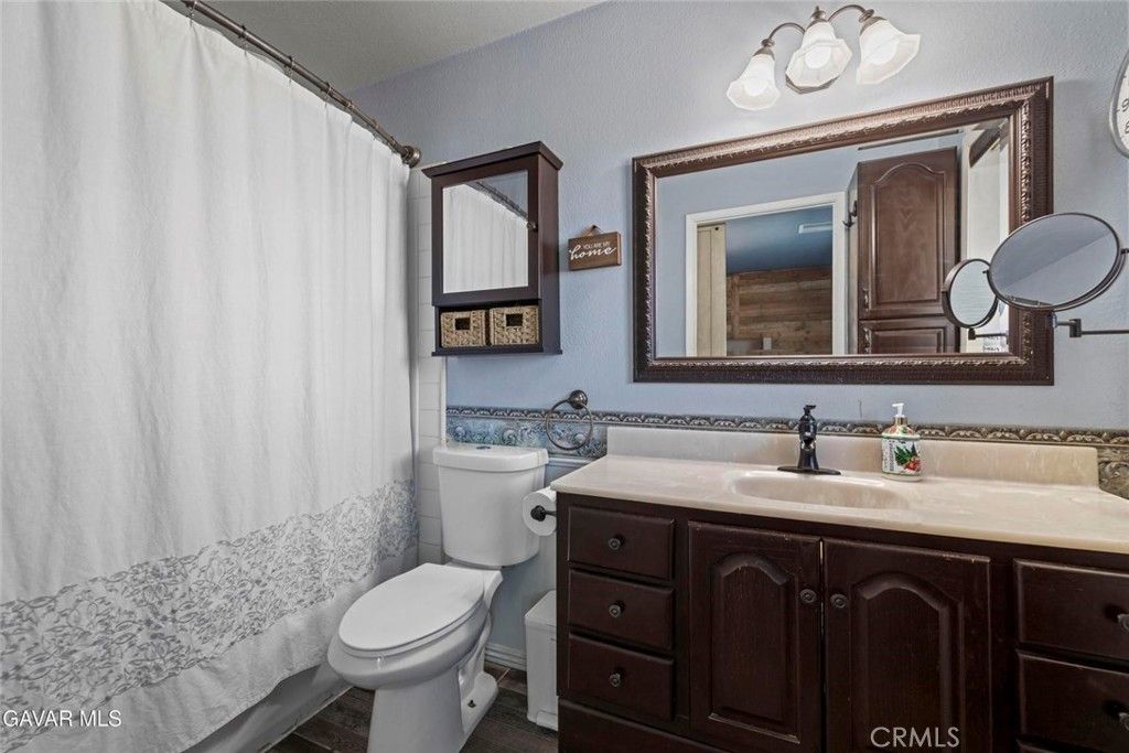 Image 39 of property listing at 8630 Penhaven, Leona Valley, CA 93551