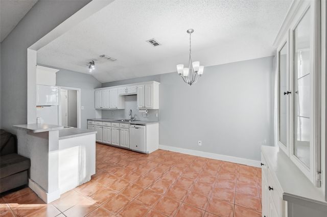 4912 Arborgate Drive, Arlington, TX 76017