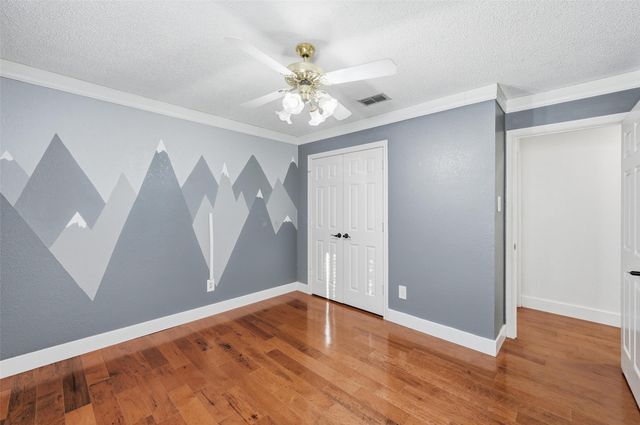 4912 Arborgate Drive, Arlington, TX 76017