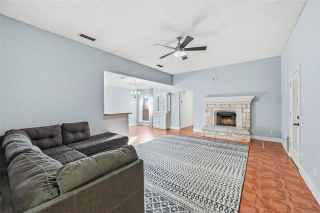 4912 Arborgate Drive, Arlington, TX 76017