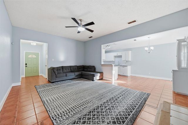 4912 Arborgate Drive, Arlington, TX 76017