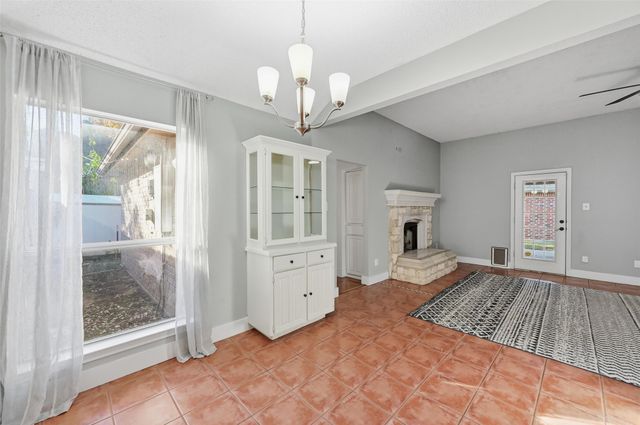 4912 Arborgate Drive, Arlington, TX 76017