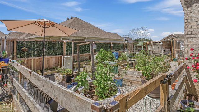 206 Gulley Drive, Brookland, AR 72417