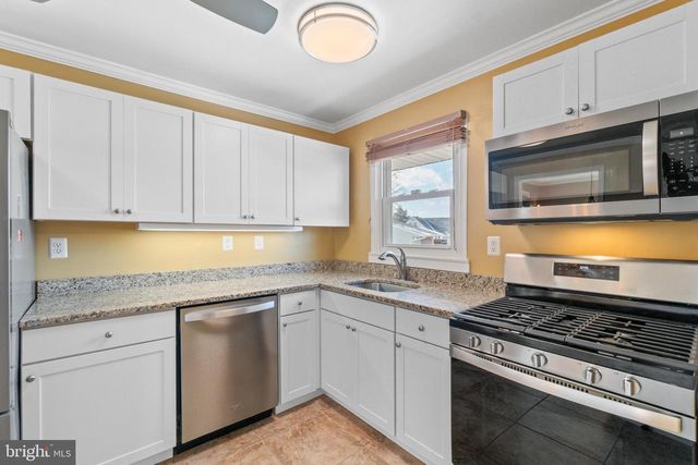 1305 WARWICK DR, Lutherville Timonium, MD 21093