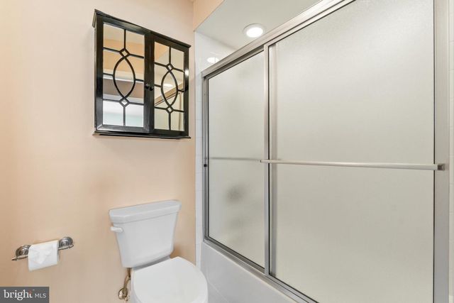 1305 WARWICK DR, Lutherville Timonium, MD 21093