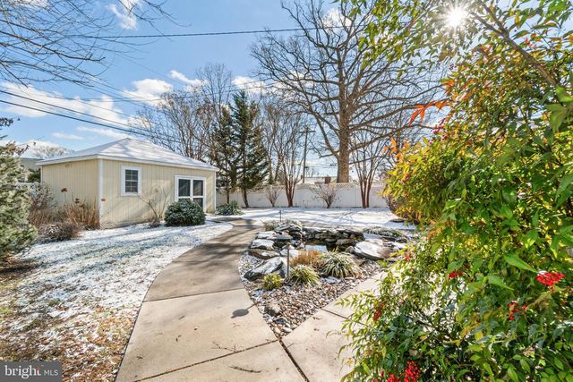 1305 WARWICK DR, Lutherville Timonium, MD 21093