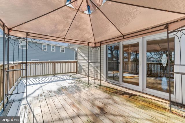 1305 WARWICK DR, Lutherville Timonium, MD 21093