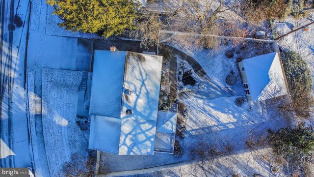 1305 WARWICK DR, Lutherville Timonium, MD 21093