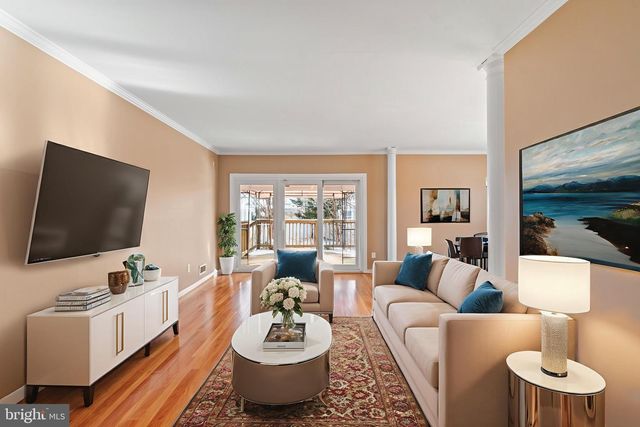 1305 WARWICK DR, Lutherville Timonium, MD 21093