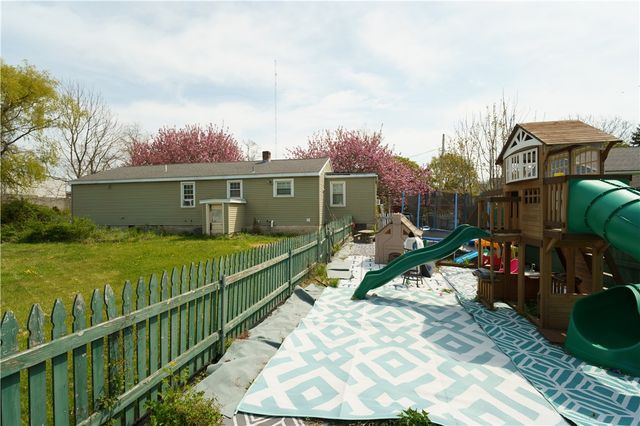 54 Homer Street, Newport, RI 02840