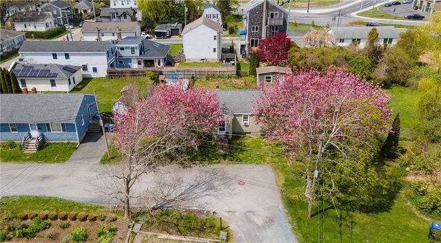 54 Homer Street, Newport, RI 02840