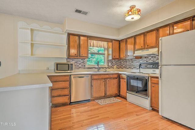 4804 Linda Court, Kingsport, TN 37664