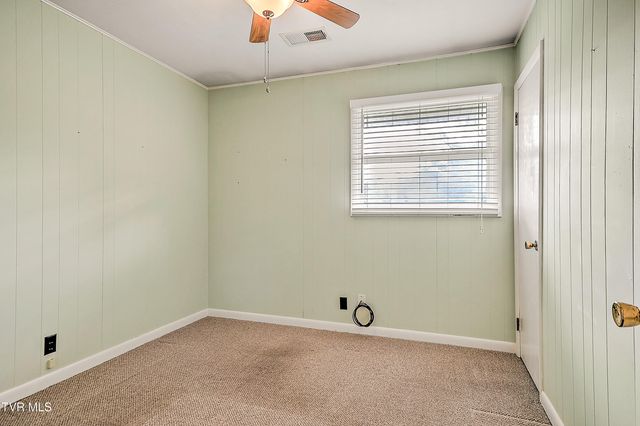 4804 Linda Court, Kingsport, TN 37664