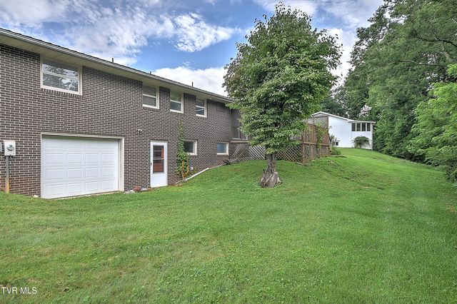 4804 Linda Court, Kingsport, TN 37664